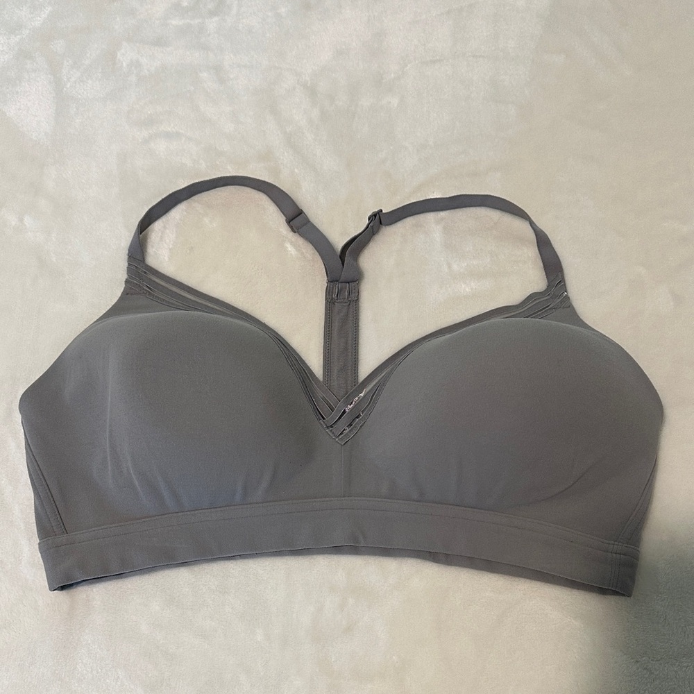 Athleta Gray Sports Bra D-DD